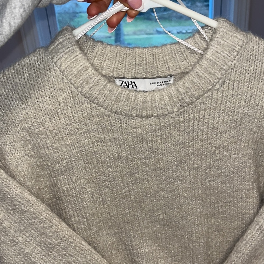 NWOT Zara light gray sweater - Picture 3 of 6